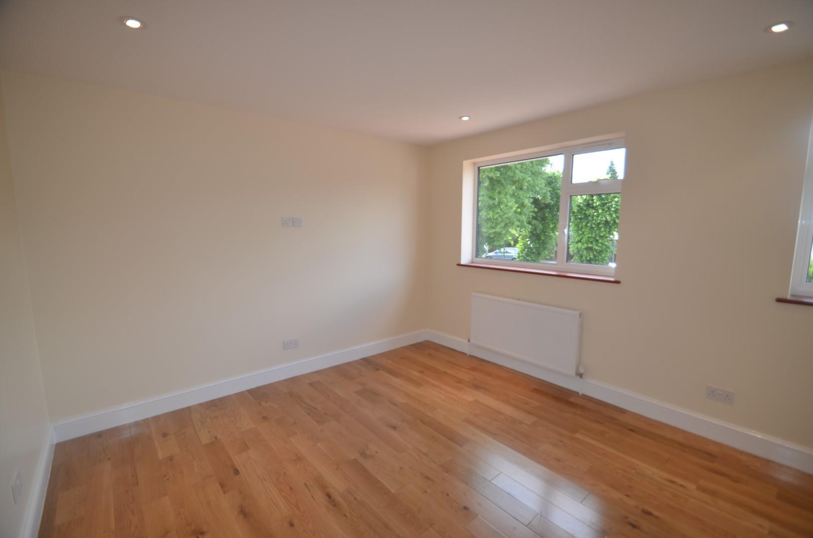 Newcombe Park, Mill Hill